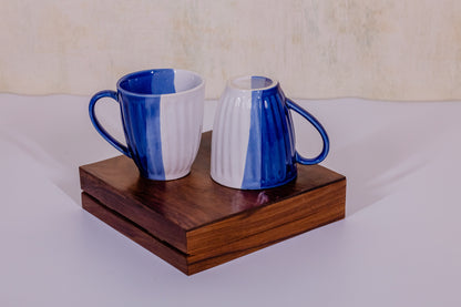 Blue White Light Round Mugs (Vertical Lines)